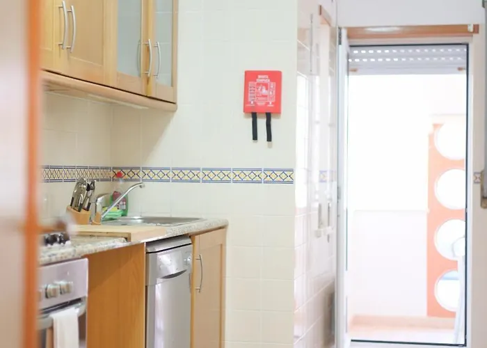 Appartement Casa Da Maria Baleal Com Piscina, Ténis E 5min Da Ferrel (Leiria)